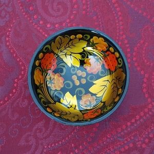 Vintage Lacquered Antique Wood Bowl Hand Painted Berry and Leaf Theme